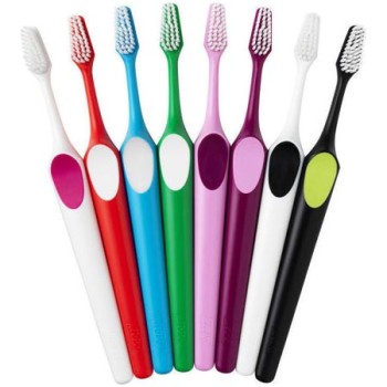 TePe Nova Toothbrush Medium (1 Τεμάχιο)