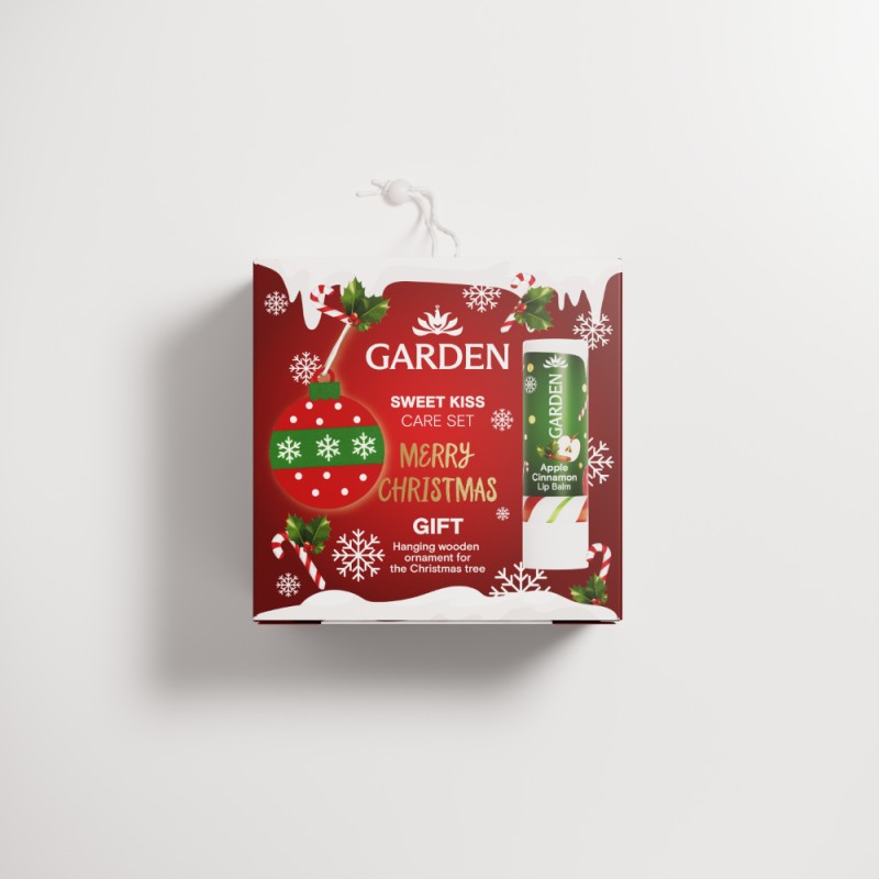 Garden Sweet Kiss Care Set  Γιορτινό Σετ Περιποίησης Χειλιών με Apple & Cinnamon Lip Balm (Βούτυρο Καριτέ & Βιταμίνη Ε) & Χριστουγεννιάτικο Στολίδι